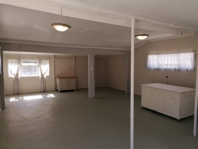 Commercial Property for Sale in Grootbrakhoogte Western Cape